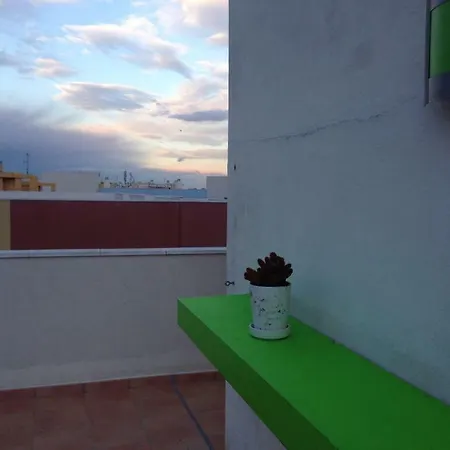 Calle De Los Jardines, 26 Apartamento *